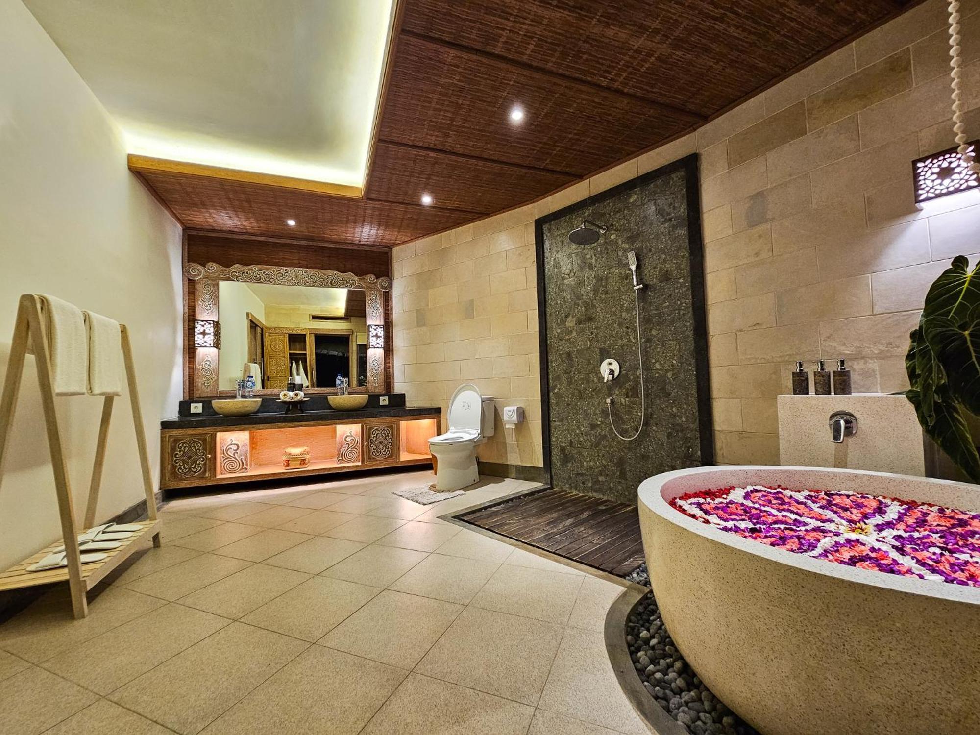 אובוד Happy Honeymoon Private Villa מראה חיצוני תמונה